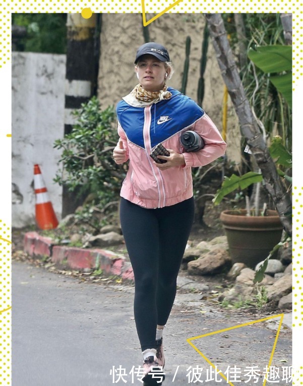 穿搭里面|深冬色彩抢先穿,显白上档次,快看你的衣柜里还少哪几个颜色