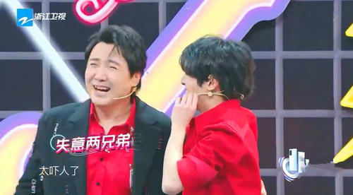 张靓颖发文疑吐槽《王牌对王牌》，上综艺引争议，她不是第一次了