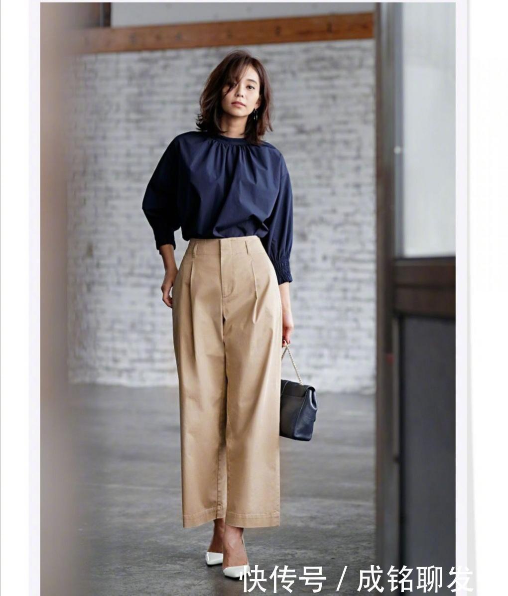 穿搭|40+的女人别总穿“裙子”,试试这几款阔腿裤,显瘦遮肉又百搭