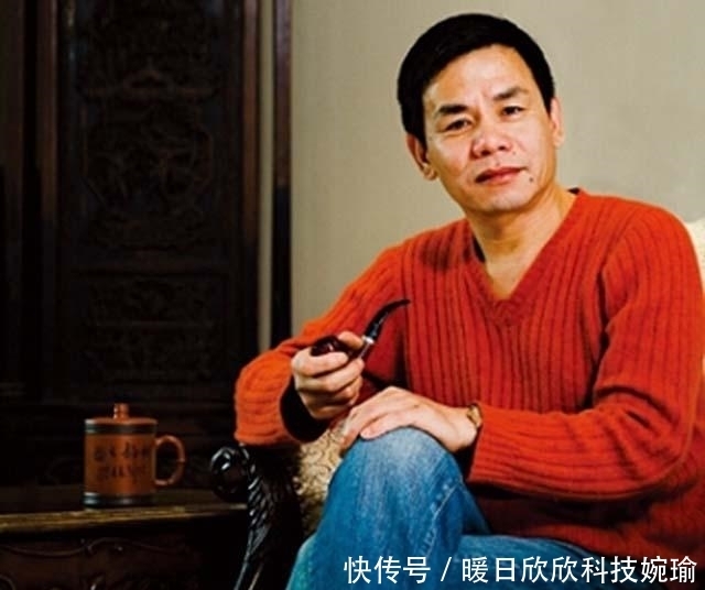 富豪身价7亿,却不好好搞生意,17年来收藏了400多套破旧老房子