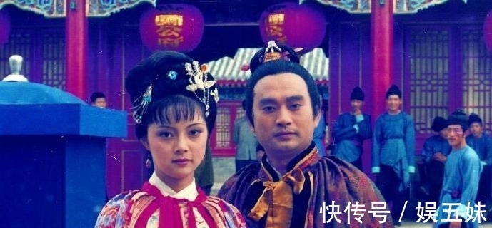 三春！宝钗与赵姨娘神似，她和黛玉的真正差距，只看三春的格局就明白了