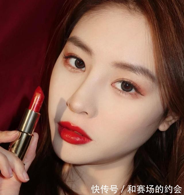 档次|黄皮2021必入的四只口红,显白气质又与众不同,质感高级上档次