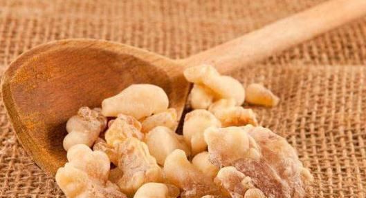 碱性食物|子宫肌瘤“最讨厌”的4种食物，女人每天吃，助你活血化瘀消肌瘤