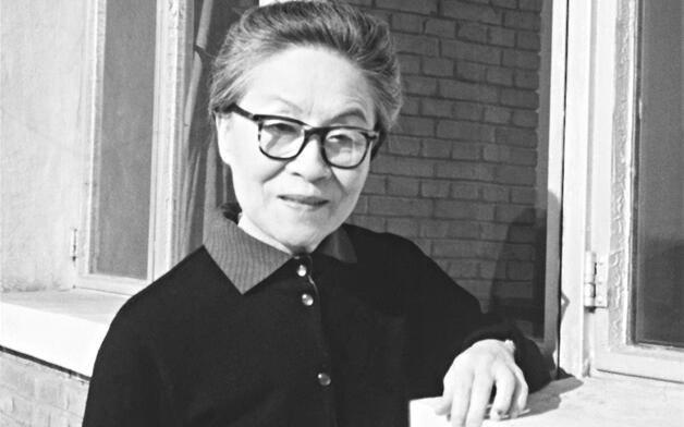 经典语录|杨绛先生的六句经典语录,道破了人生真谛,选一句当座右铭吧