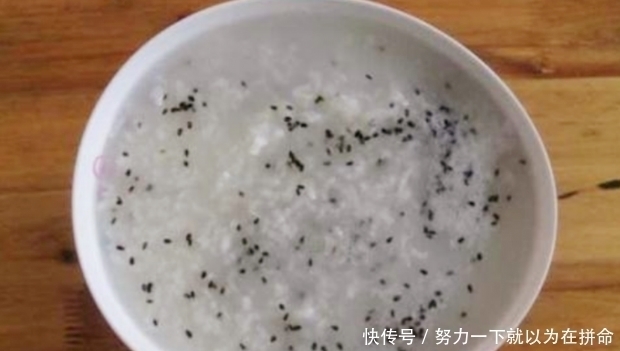 宝宝|孕妇连续吃十个月的“黑芝麻”，生下的宝宝