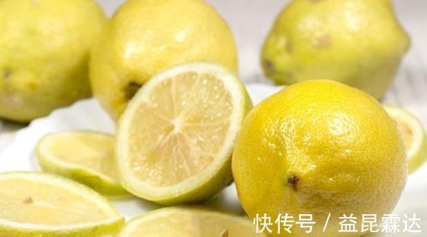 刮油|柠檬和它是“黄金搭档”,女性坚持喝,刮油燃脂,想不瘦都难!