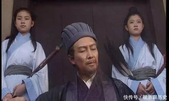 上演|诸葛亮上演“空城计”,为何要让4个人在门前扫地?别想的太简单!