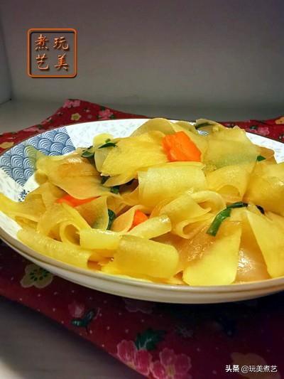 刨刀替代拙劣刀工,炒出脆口透明的土豆片我看行