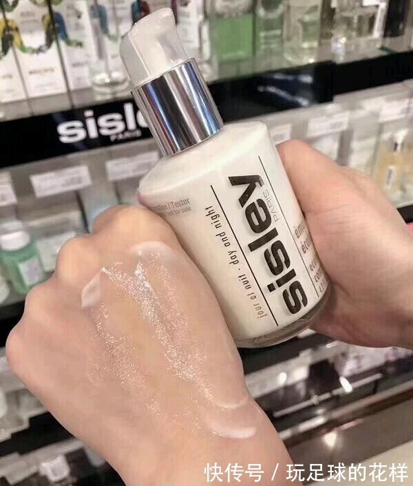 step 护肤品的使用顺序是什么先用爽肤水,最后用面霜,你用对了吗!