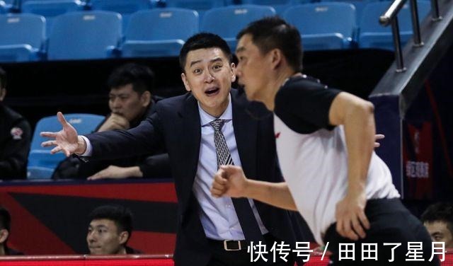 杨鸣|严惩39号裁判,赵继伟被吹大闹技术台,姚明要追罚5万并禁赛
