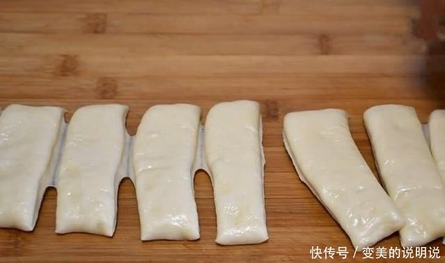 空心|炸油条时,一定要加此物,油条个个空心,蓬松酥脆,还好吃