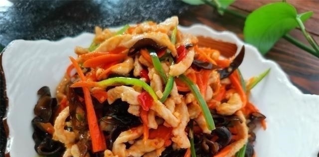 中秋节家宴,大鱼大肉不能少,推荐8道猪肉做法,招待客人有面子