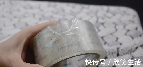 污渍|无论地垫多脏多旧,立马学会这窍门,污渍灰尘自动脱落,太实用了