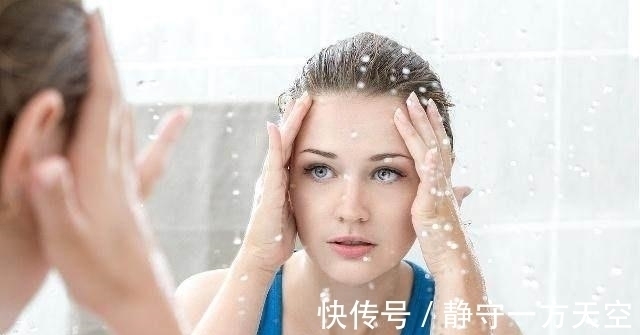 肌肤 女人早上起床后,坚持4个护肤技巧,皮肤白皙细腻,颜值回春