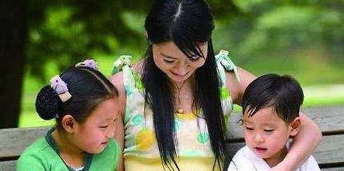 妈妈们|二胎都上学了 宝妈还“赖”着不上班 婆婆一追问 宝爸脸都红了