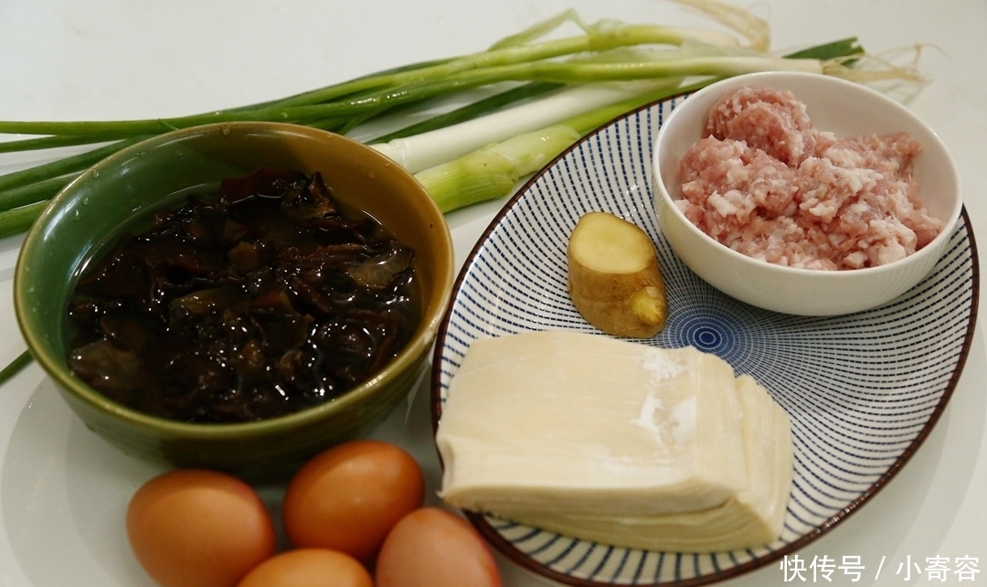 鸡蛋吃了几十年，第一次发现和“他”绝配，8分钟完美早餐！