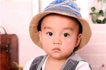 幽默感|这些生活习惯,会让孩子越来越“笨”,家长不能过于放养哦