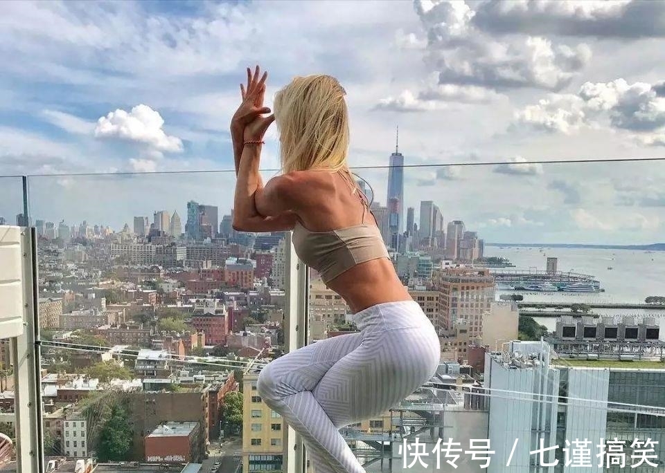 肘部|练瑜伽，如何拉伸臀大肌，让臀部更饱满！