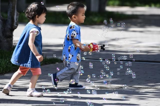 孩子|儿童心理专家坦言，用“仪式感教养法”培养出来的孩子生活更幸福