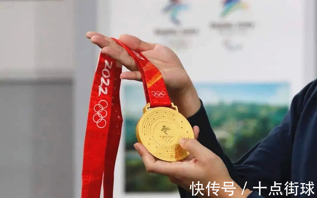 编码|德国冬奥选手奖牌盒意外破损很难过,北京奥组委一举动令人感动!