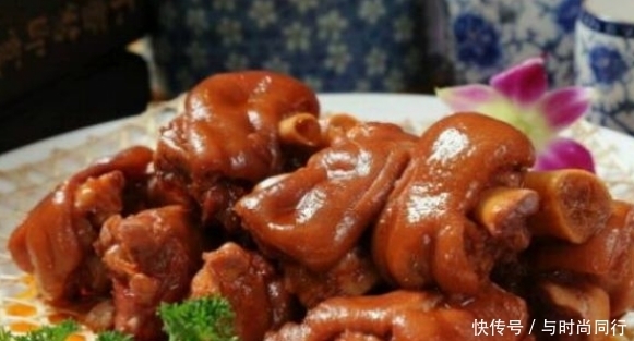 女人不想老的快，常吃以下食物，延缓衰老，颜值也能蹭蹭涨