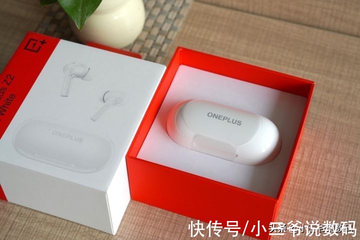 耳机|OnePlus Buds Z2：主动降噪，静享好声音