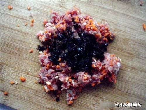 好吃|豆腐新吃法，不蒸不煮，揉成“饼”锅里一煎，营养又好吃