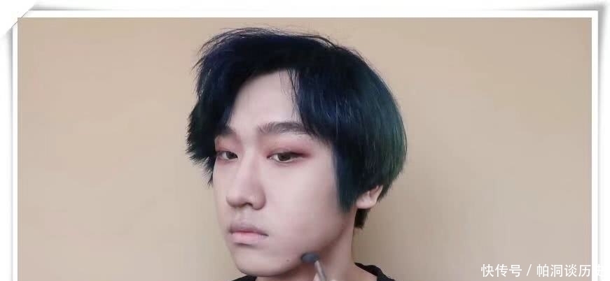 美术生画王一博仿妆,开始是青铜,看到结局,网友:羡羡觉得很废