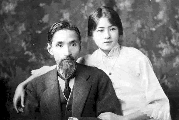 后院|妻子生1女被赶后院,小妾生4子得尽宠爱,最后4子却不如1女有成就