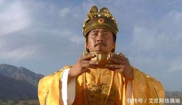 衣锦还乡|朱元璋称帝后衣锦还乡,众人欢呼雀跃,唯有一人提心吊胆