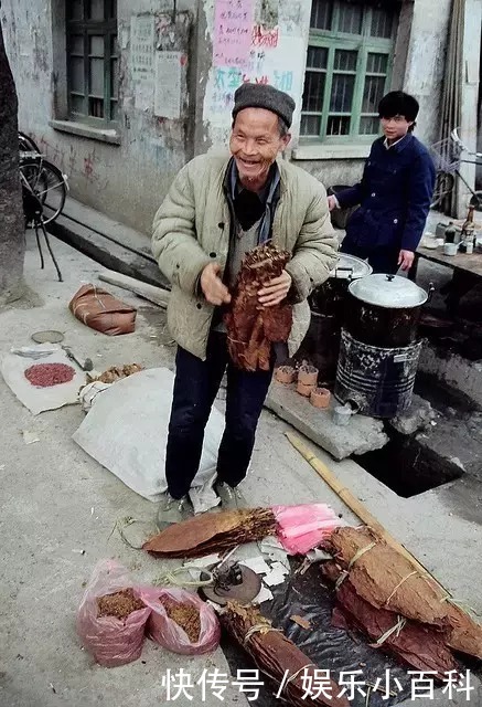 再也|30张老照片带你穿越回70年代,重温那些再也回不去的旧时光