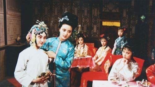 丧子|她青春丧偶 甘心守寡 中年丧子 抑郁而亡 红楼梦命运最悲惨的女人