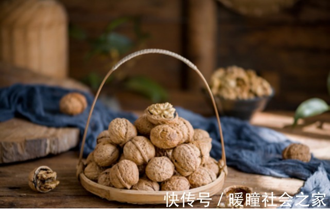 咸菜|血脂高不高，看脸就知道，若没4种异常，恭喜你，血管还算健康