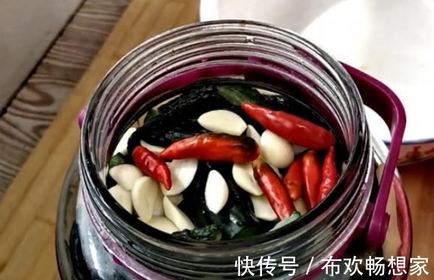 晾干|腌黄瓜,牢记2点窍门,黄瓜不烂不长毛,清脆爽口,放一年不坏