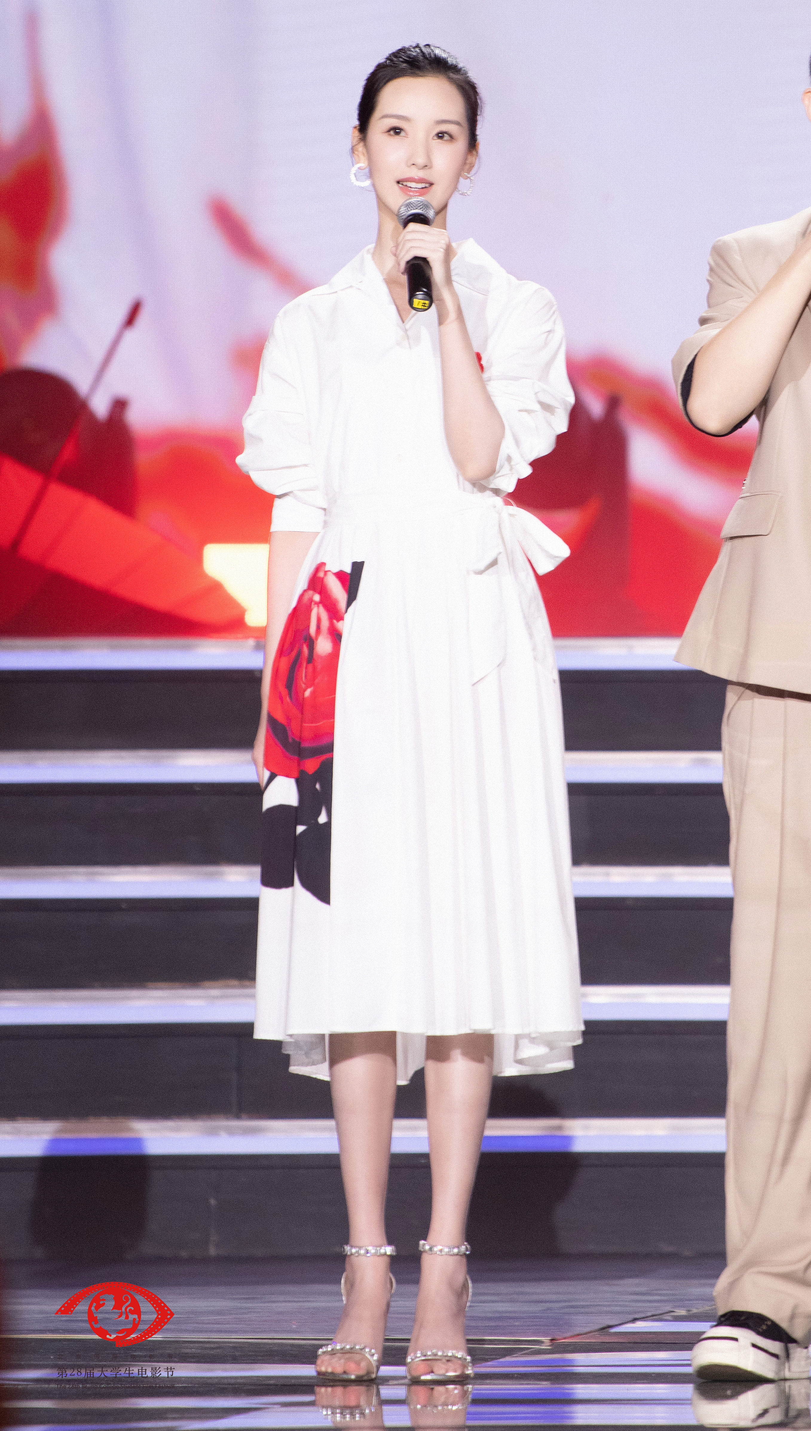 榮譽|北影節·第28屆大學生電影節“青春之夜”落幕 張譯、徐帆分獲年度男女演員榮譽