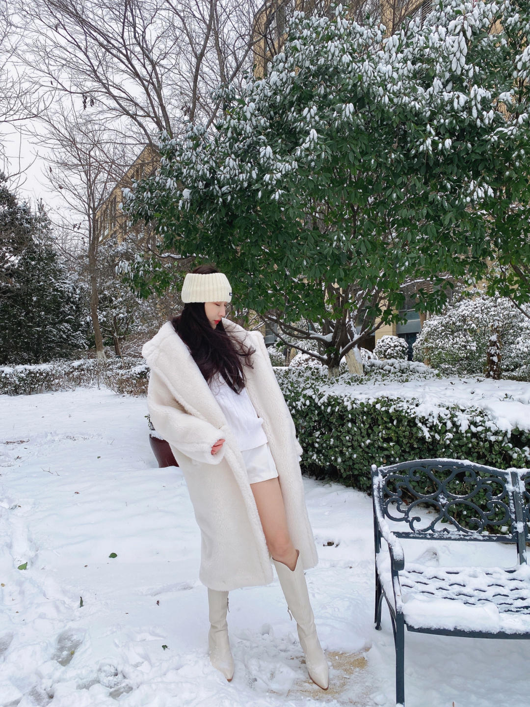 白色|今年冬天来一件“泰迪熊”外套吧!长短皆可,只需备上这4色