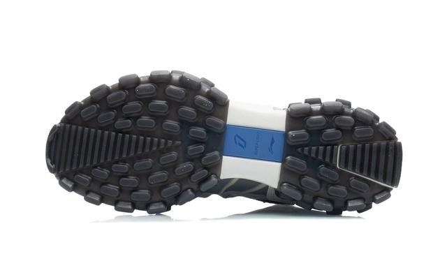 复古感 夸张设计真潮真吸睛,高级复古气质满分的神仙跑鞋!