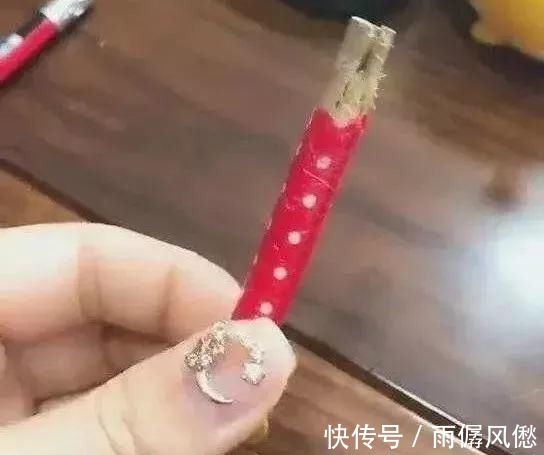 书本|哈哈哈哈哈哈哈没事千万别翻孩子的书包，我怕你气到发笑