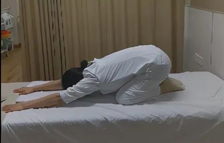 硬度|“啥也不突出,就是椎间盘突出!”腰痛就睡硬板床?千万别!