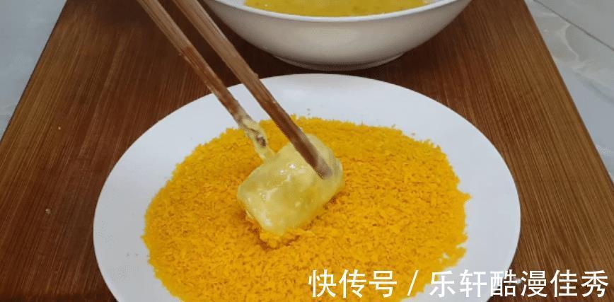 鸡蛋液|拔丝香蕉零失败的做法，拉丝可见，外酥里嫩，小朋友都抢着吃