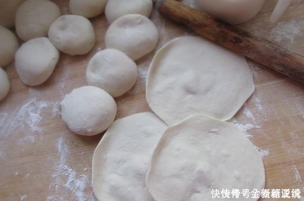 这菜是“蔬菜皇后”,却总被当垃圾扔掉,明目护眼,好吃到舔手指