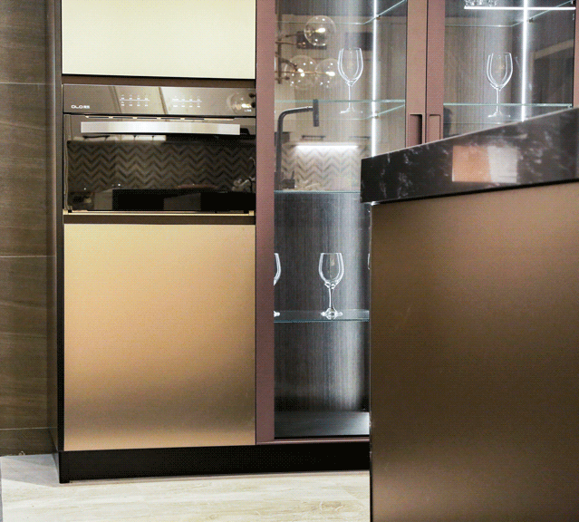 下拉篮|厨房别再乱收纳了!学国外给橱柜内设“小机关”,空间“多一倍”