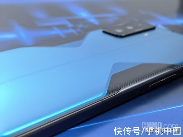 k50|Redmi K50电竞版评测：一点“寒芒”先到 随后枪出如龙