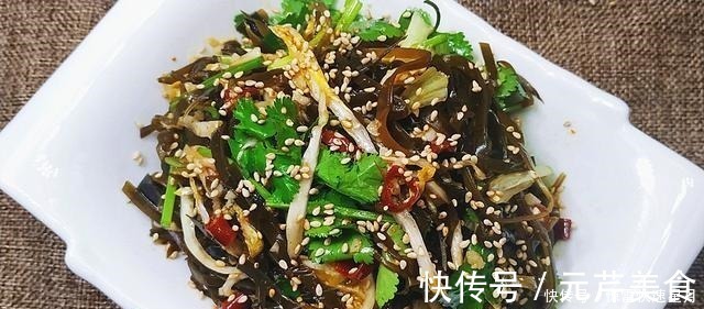 炎热的夏天，这4道素淡凉拌菜味道清香爽口，吃完特别舒服，收藏！