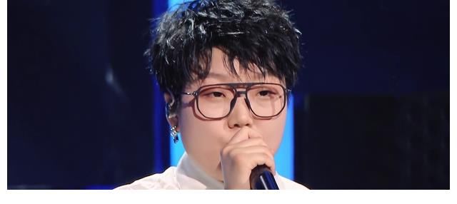 闪光的乐队:好声音学员被优待,王靖雯成宠儿,尚雯婕处境太尴尬