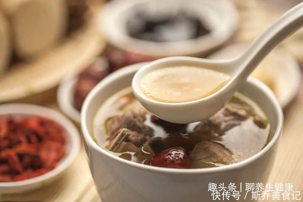 肾火|人体5把火:肝火、胃火、心火、肺火、肾火,中医教你如何调理!