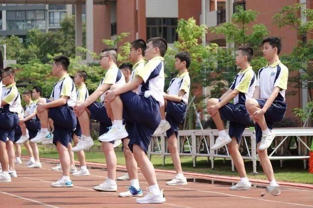 长高|研究证实:孩子“黄金身高”不是1米8,合理身高在168上下,矮了