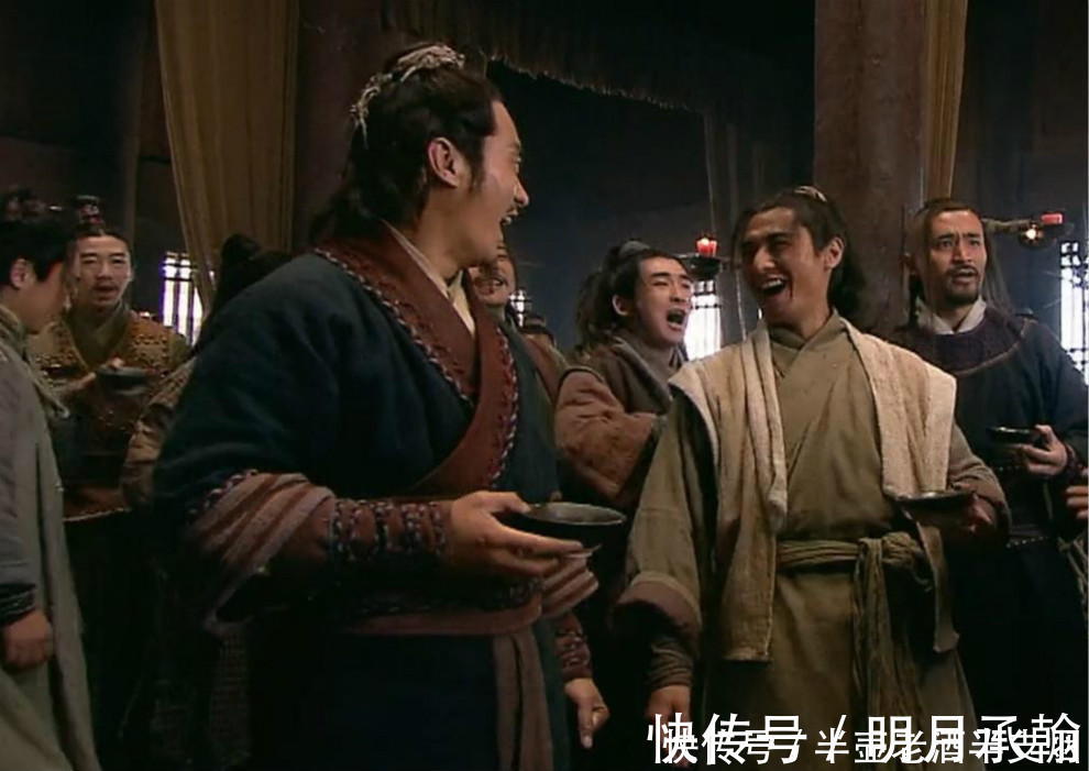 宋江@史文恭不是凶手,能暗放冷箭的五个人就藏在晁盖身边,其中四人跟晁盖有仇