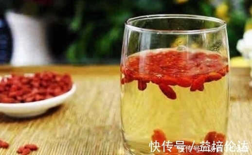 亚硝酸盐|“枸杞”泡水时,大部分人放错了“水”!难怪效果不大,还很浪费