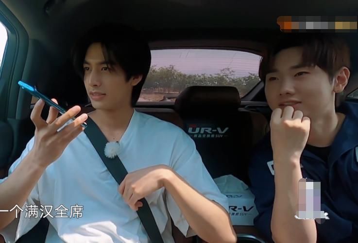 黄晓明 蘑菇屋迎来最“特殊”客人,不想吃黄磊做的饭,何老师劝说也没用